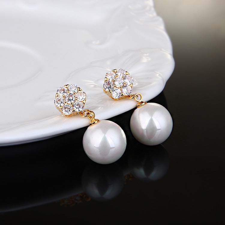 Round pearl long earrings